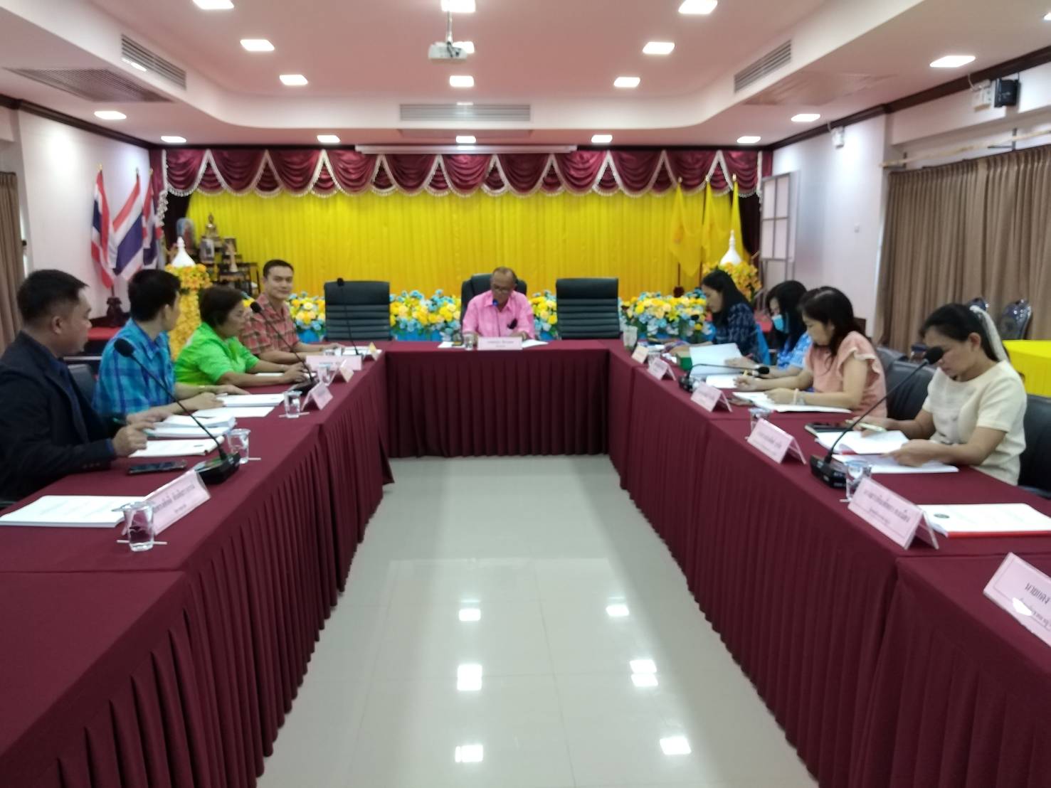 ประชุมคณะกรรมการติดตามและประเมินผลแผนพัฒนาท้องถิ่นองค์การบริหารส่วนตำบลเขาไม้แก้ว เพื่อติดตามและประเมินผลแผนพัฒนาท้องถิ่น ประจำปีงบประมาณ พ.ศ.2566