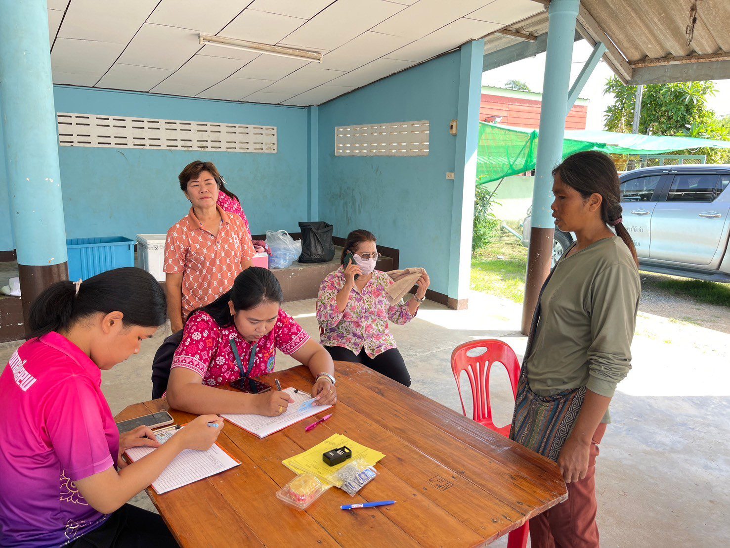 บริการฉีดวัคซีนป้องกันโรคพิษสุนัขบ้าระหว่างวันที่ 27 -31 พ.ค.64 ในพื้นที่ตำบลเขาไม้แก้ว