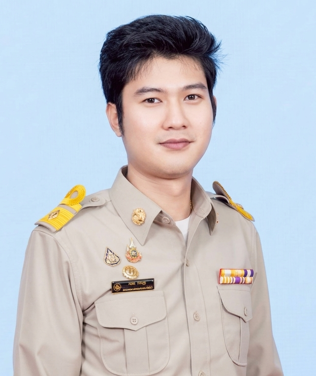 นายกฤติน กีทีปกูล