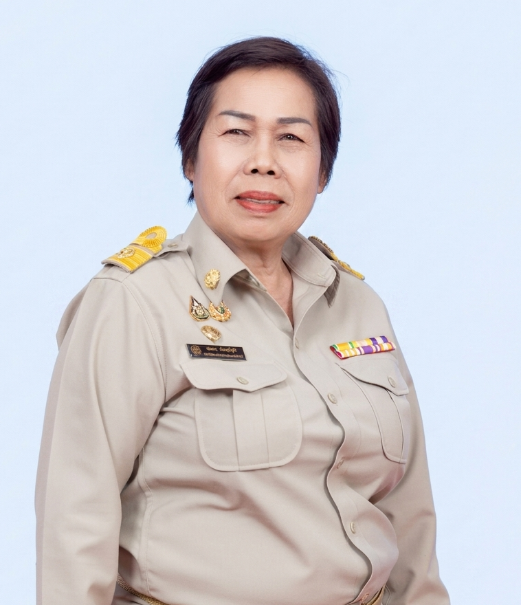นางสาวมณฑา ประเสริฐศรี
